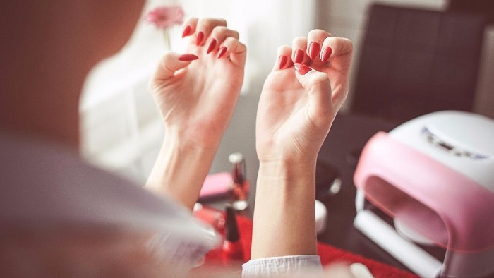 Falsche Gelverlängerungen